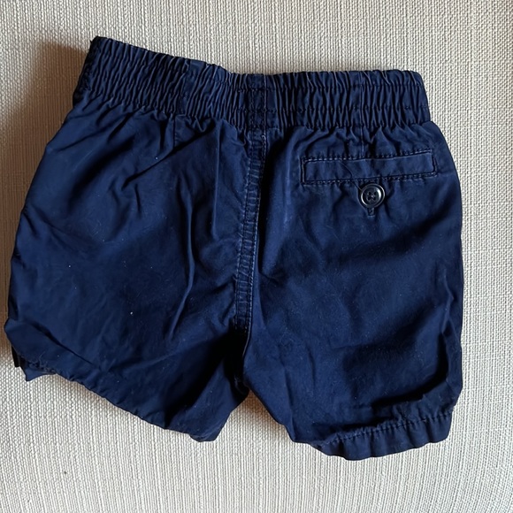 Baby Gap navy blue shorts 6-12m - Picture 2 of 3